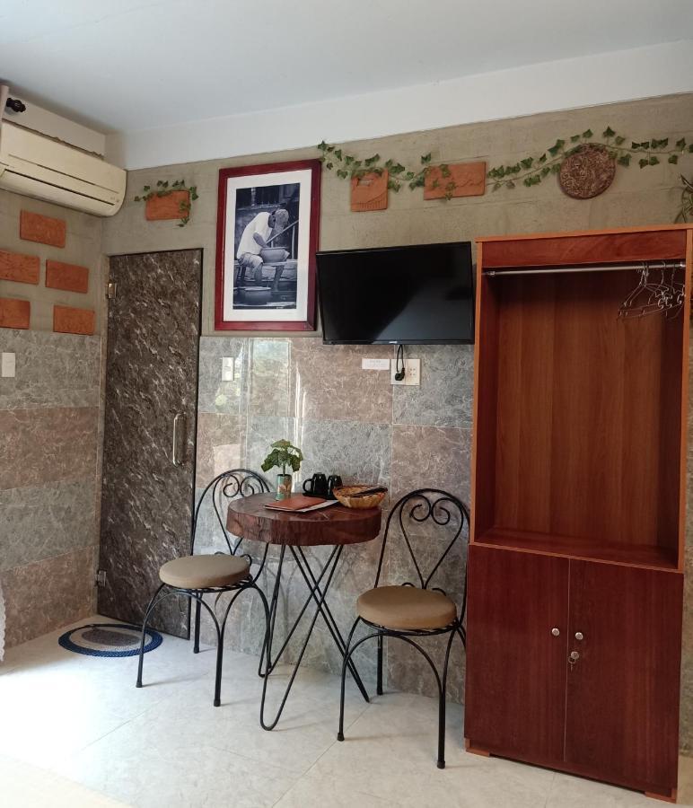 Terra Cotta Homestay Hoi An Eksteriør billede