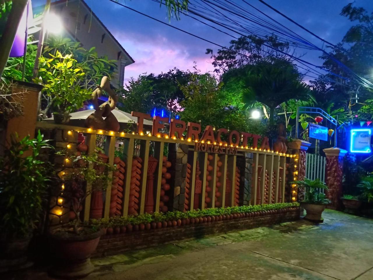 Terra Cotta Homestay Hoi An Eksteriør billede